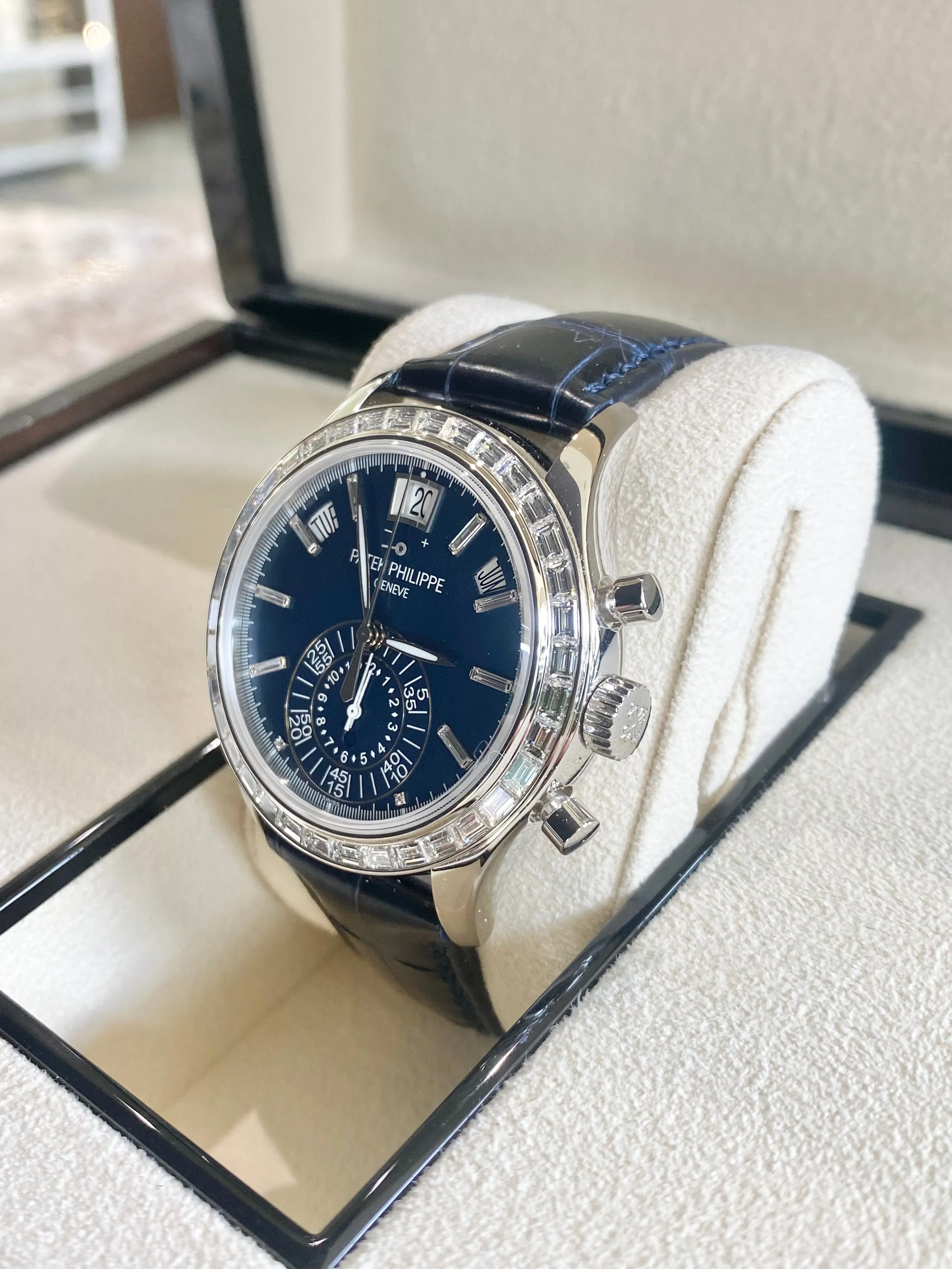 2023 Patek Philippe Complications Chronograph 5961P-001