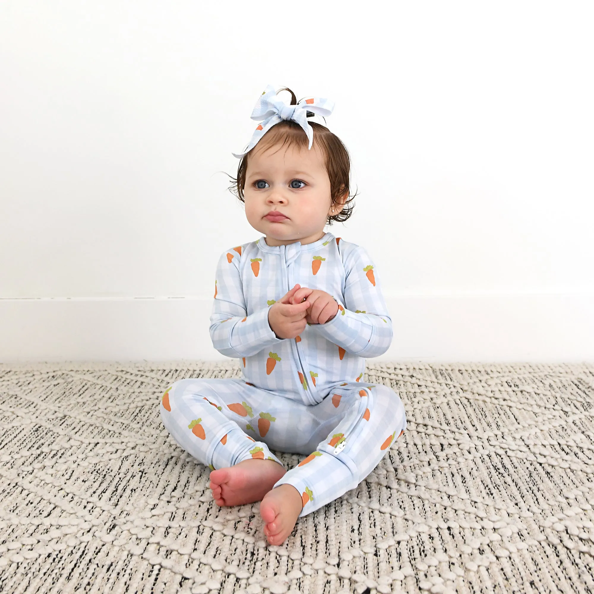 Henry Carrot Gingham CLIP BOW