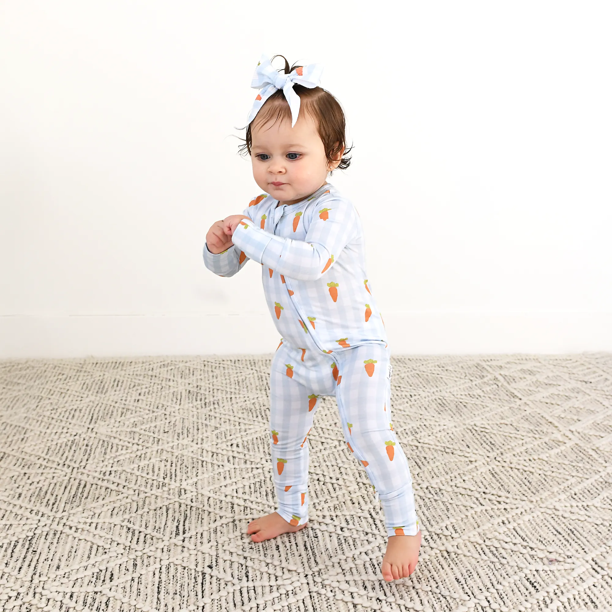 Henry Carrot Gingham CLIP BOW