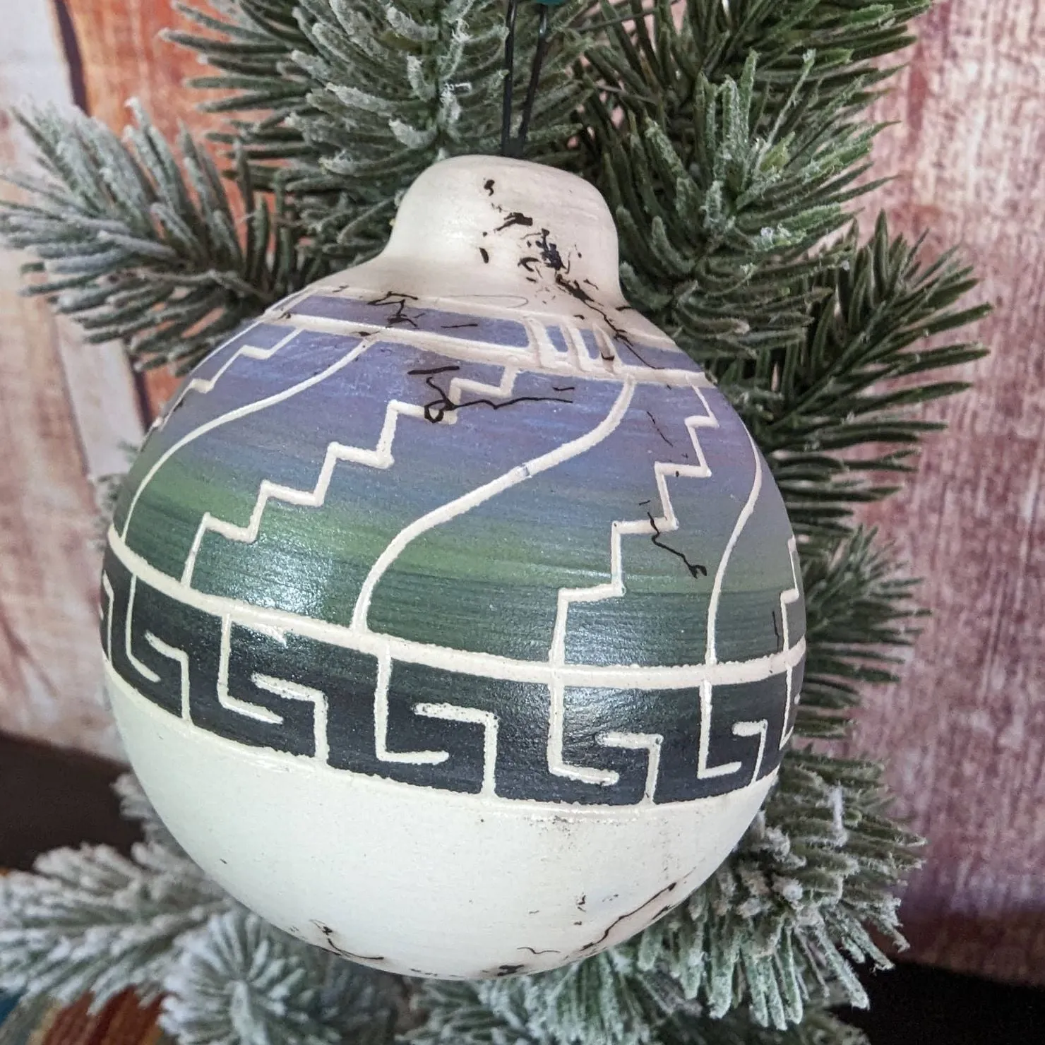 Navajo Horsehair Pottery Ornament by Victoria Tsosie MZSWT-0130