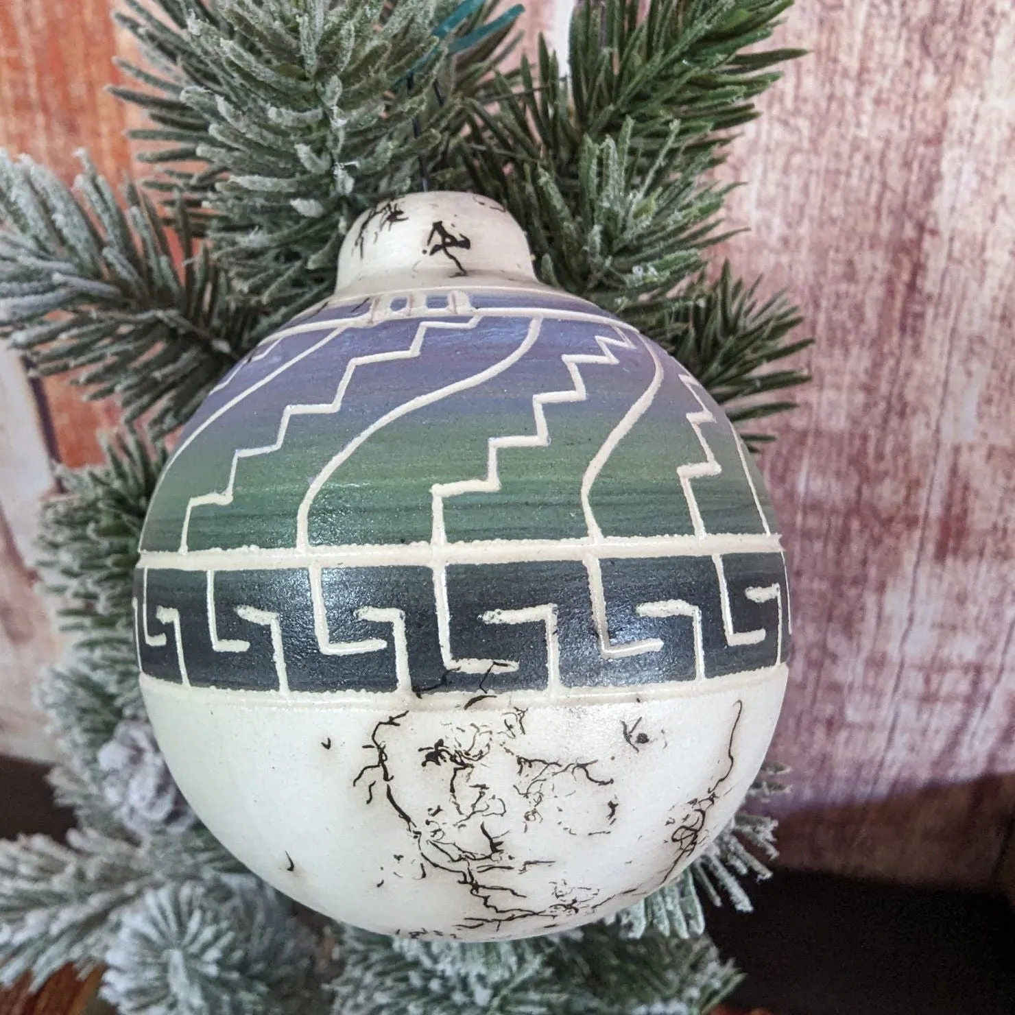 Navajo Horsehair Pottery Ornament by Victoria Tsosie MZSWT-0130