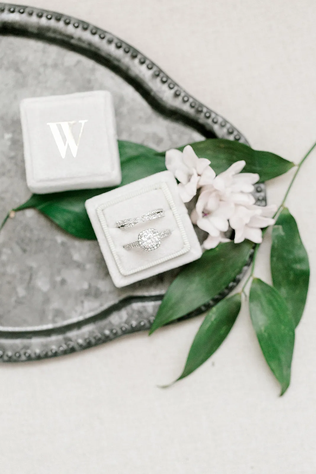 W Ivory Square Ring Box One-Off