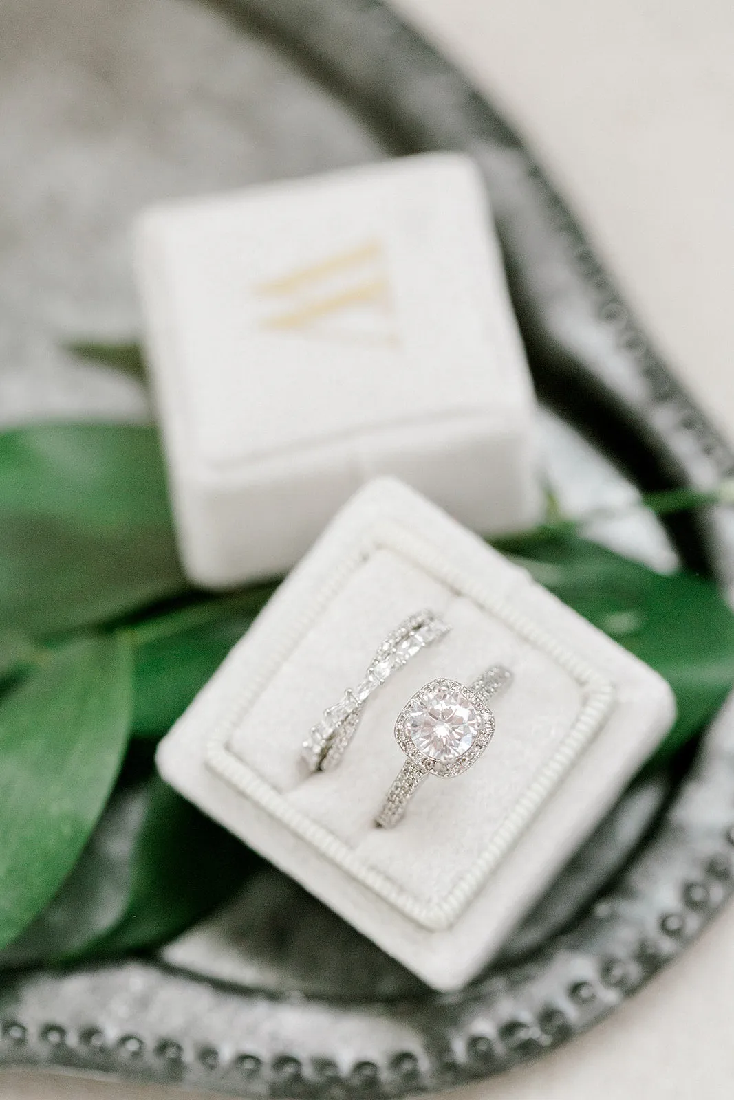 W Ivory Square Ring Box One-Off