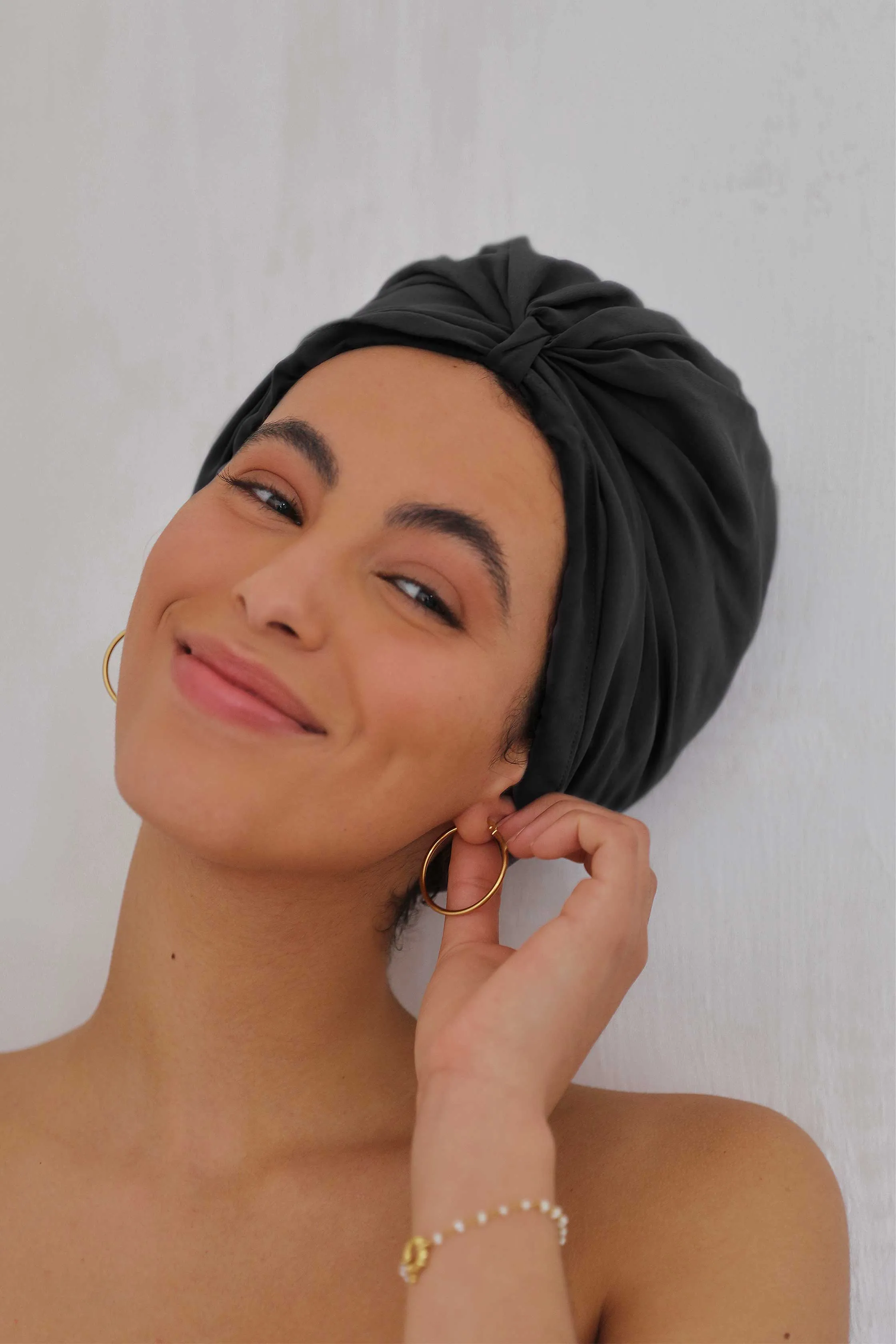 Washed Silk Hair Turban In Black